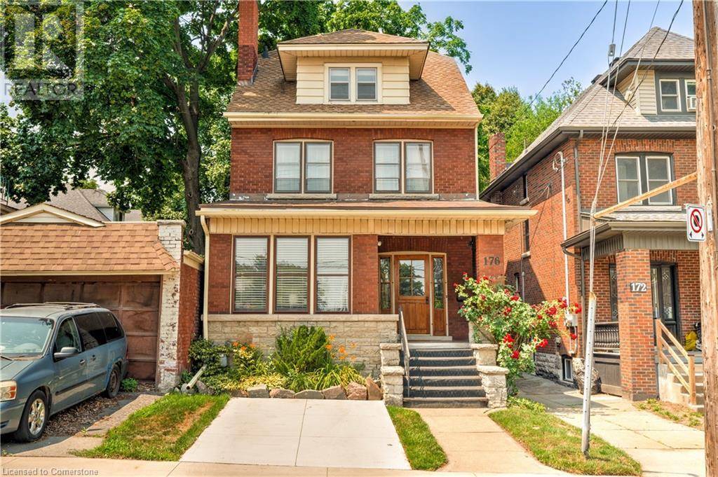 Hamilton, ON L8M2P9,176 SHERMAN Avenue S