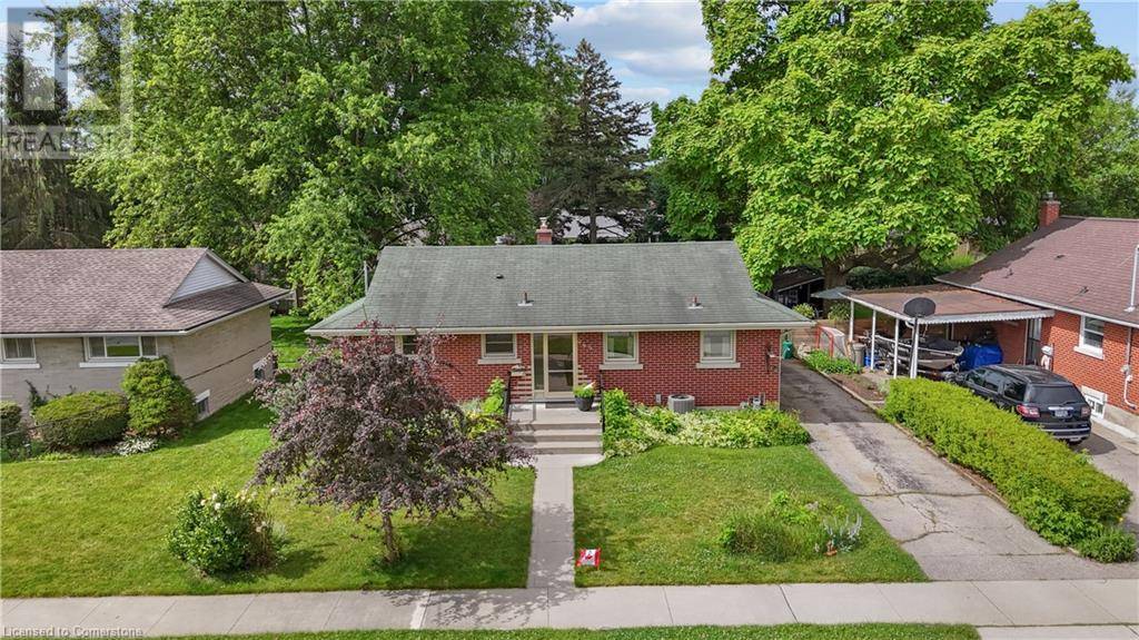 Cambridge, ON N3H2E3,444 ROSE Street