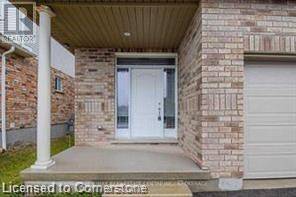 Waterloo, ON N2L2W6,520 SUNDEW Drive E