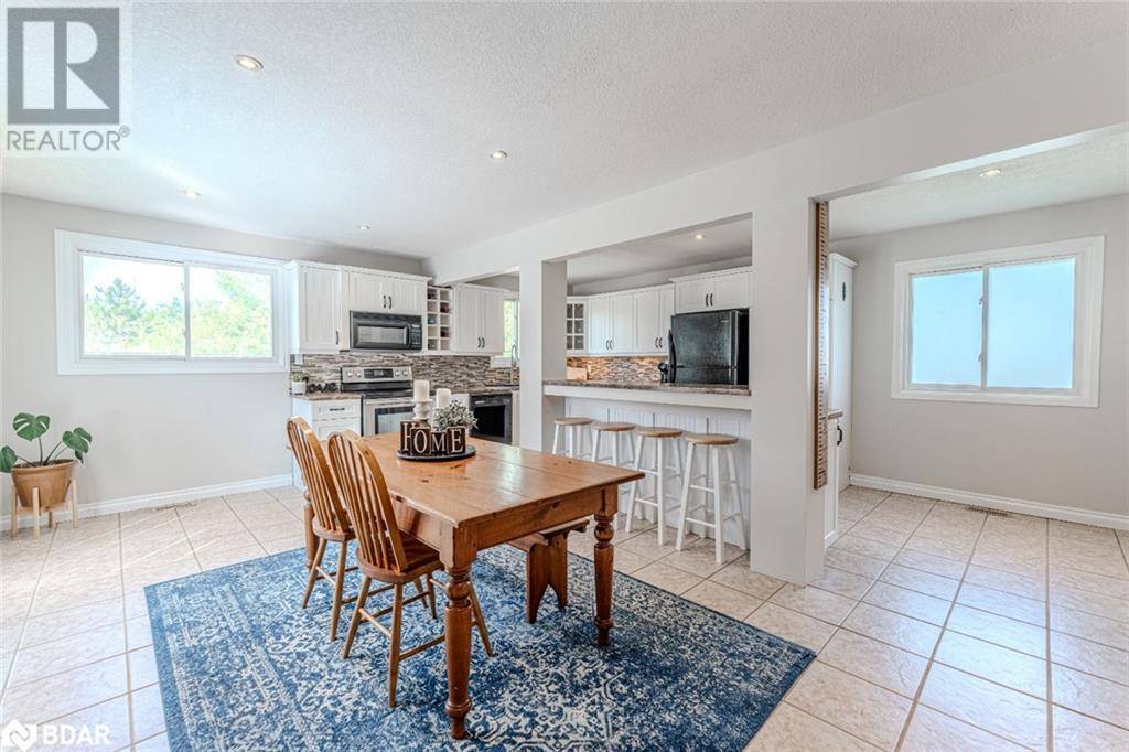 Barrie, ON L4N6H1,40 MCCONKEY Place