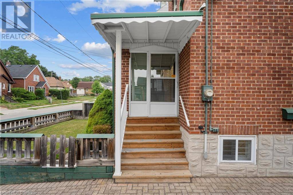 Kitchener, ON N2M3S4,188 WENTWORTH Avenue