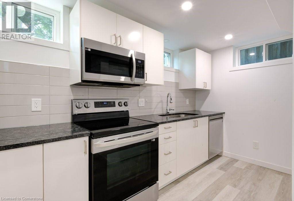 Kitchener, ON N2A2J7,131 KINZIE Avenue