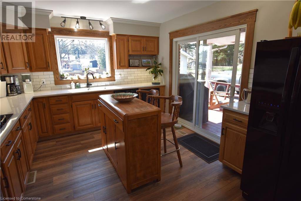 Simcoe, ON N3Y1A7,22 CHARLTON Crescent