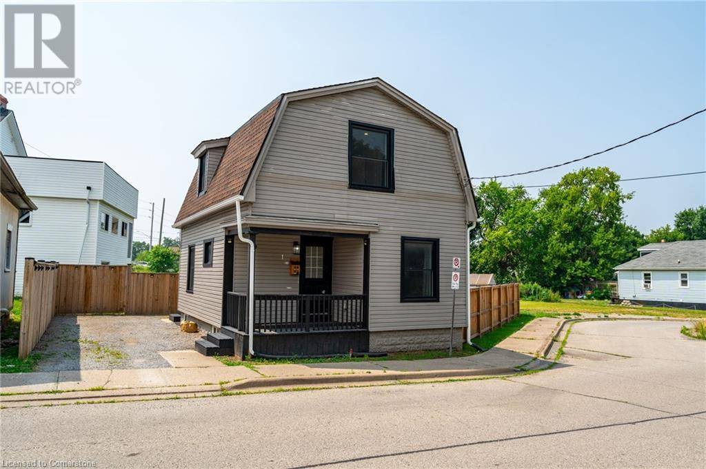 St. Catharines, ON L2R3X6,1 PRINCE Street