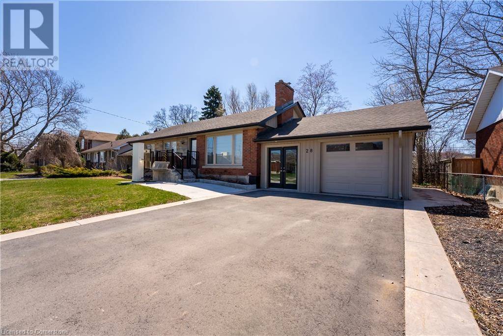 Hamilton, ON L8G3L9,28 DALE Avenue