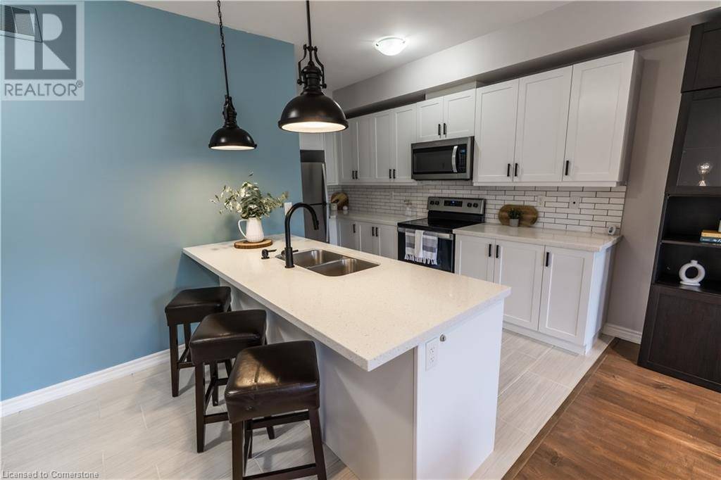 Kitchener, ON N2M0B5,403 WESTWOOD DR #30