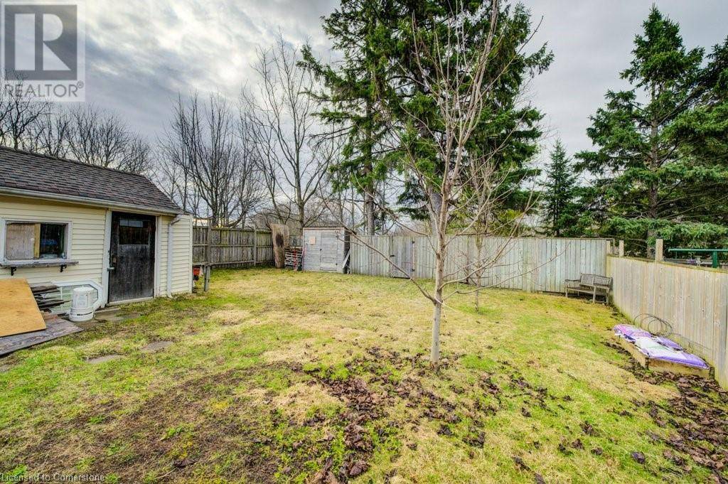 Kitchener, ON N2G3N8,135 STIRLING Avenue S