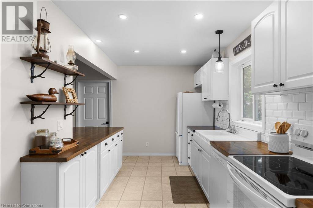 Gravenhurst, ON P1P1R3,1166 NORTH SHORE DR #3