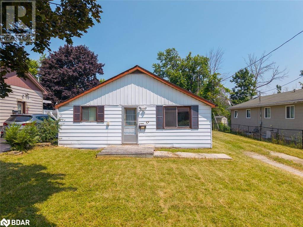 Orillia, ON L3V3Z9,424 FOREST Avenue S