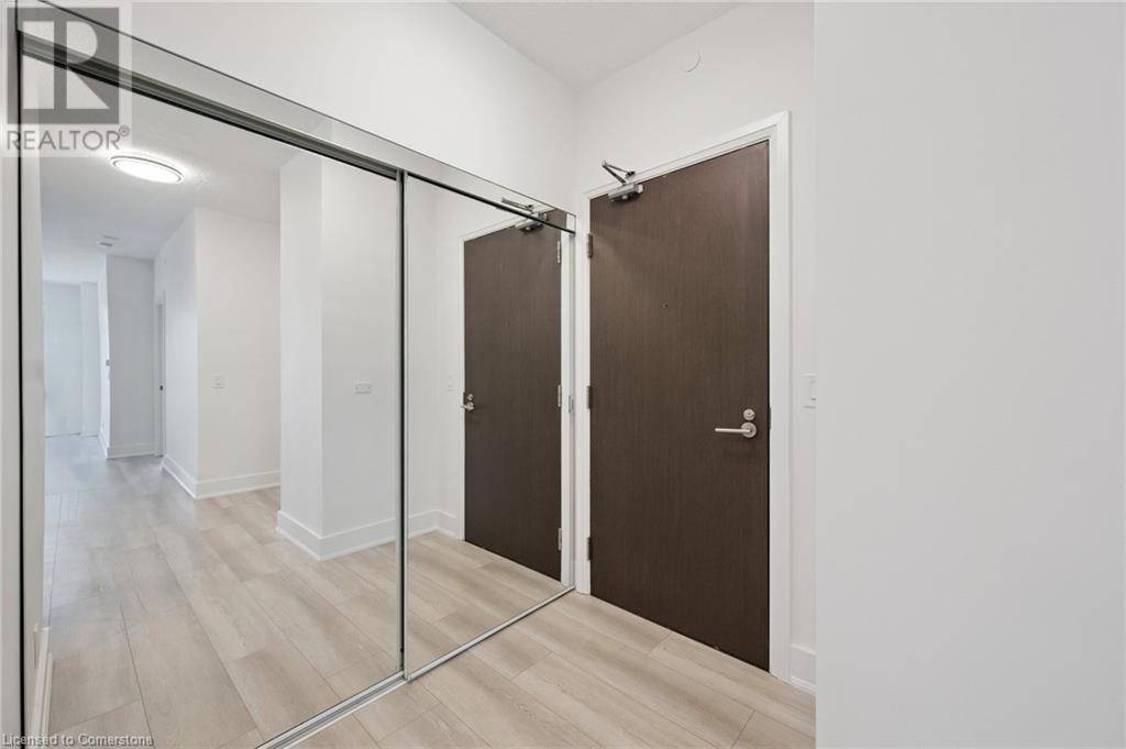 Thornhill, ON L4J0J9,7900 BATHURST ST #229