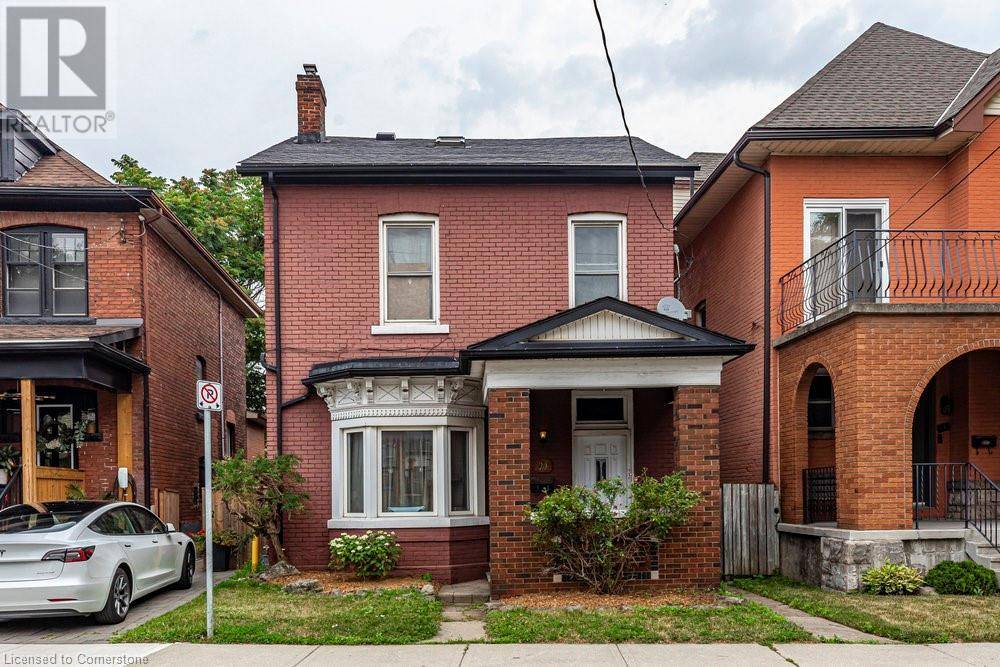 Hamilton, ON L8R1W4,24 FLORENCE Street