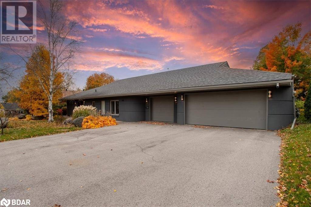 Barrie, ON L4M4G6,88 COOK Street