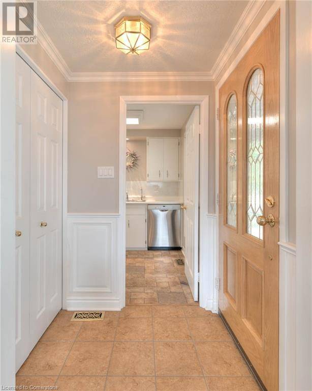 Kitchener, ON N2A2T5,108 MORRISON Road