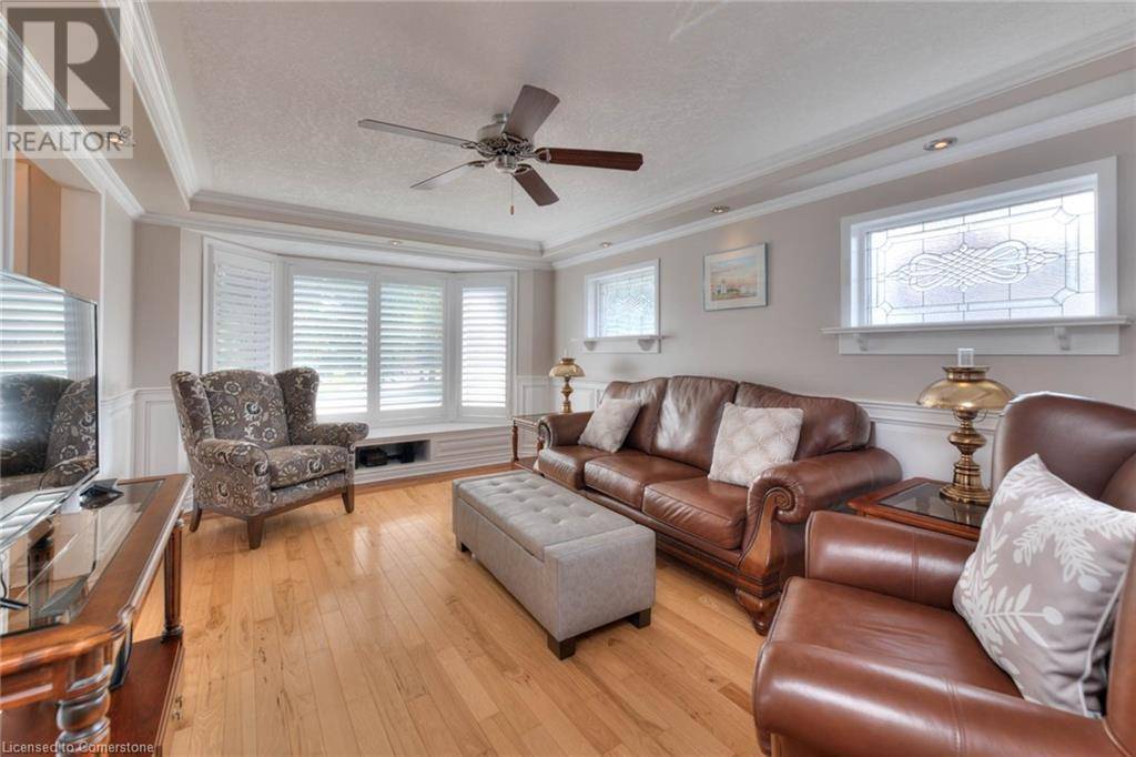 Kitchener, ON N2A2T5,108 MORRISON Road