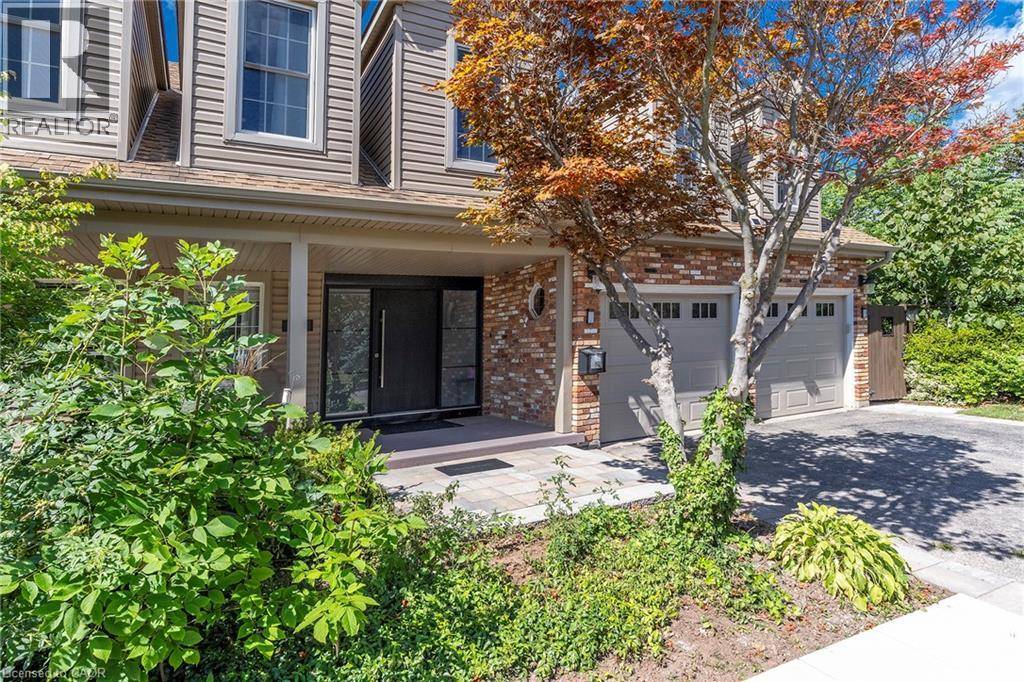 Burlington, ON L7L2K1,436 GOODRAM Drive