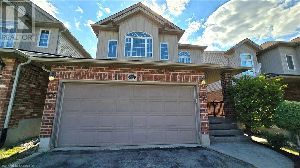 Kitchener, ON N2P2V1,42 BRIDLERIDGE Street