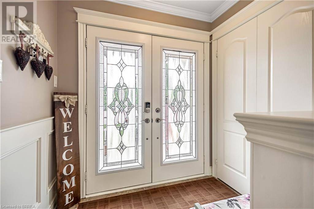 Brantford, ON N3S0C6,42 DAVIDSON Court