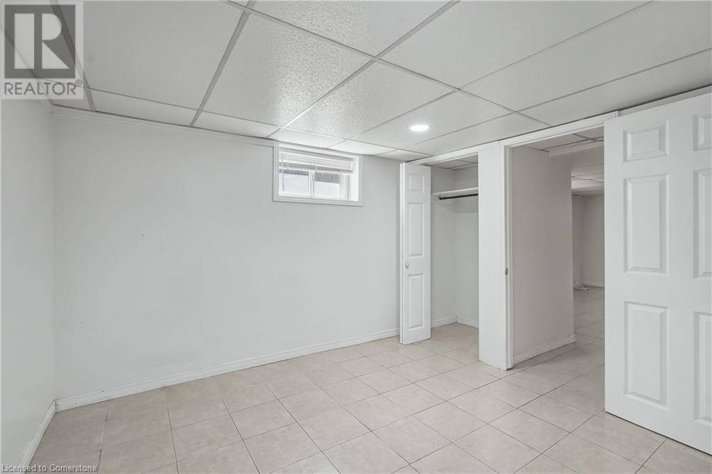 Niagara Falls, ON L2E1Z9,4989 WILLMOTT ST #Lower