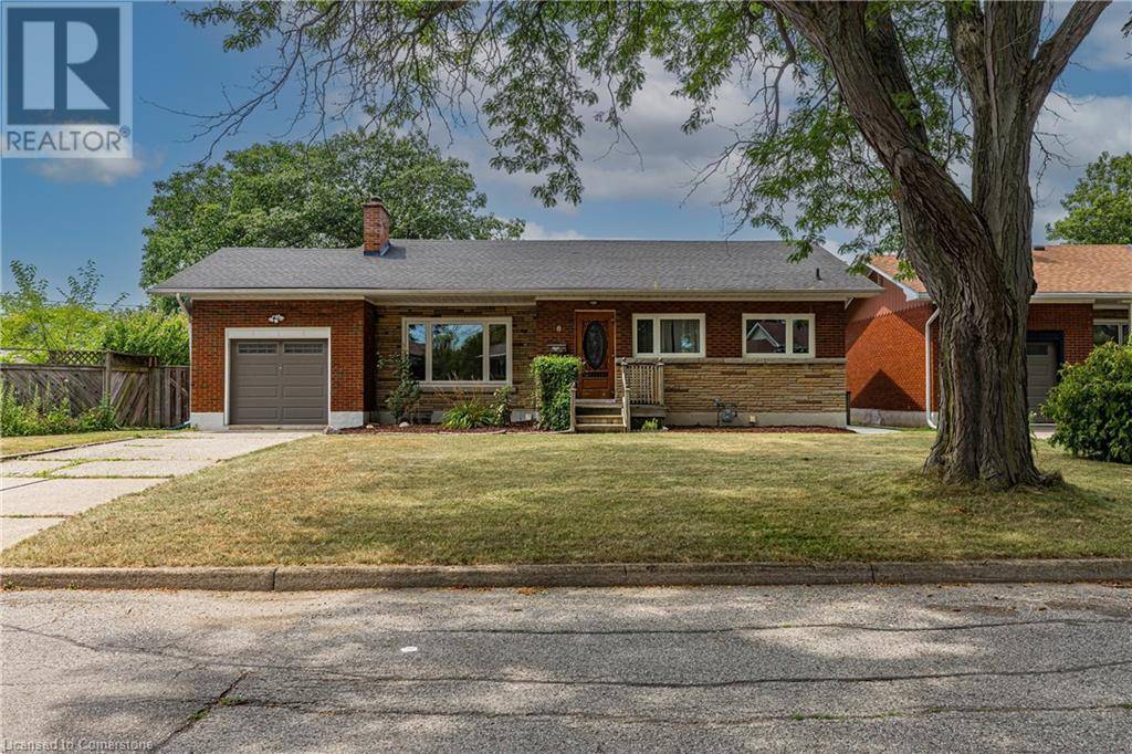 St. Catharines, ON L2T3P1,18 MASTERSON Drive
