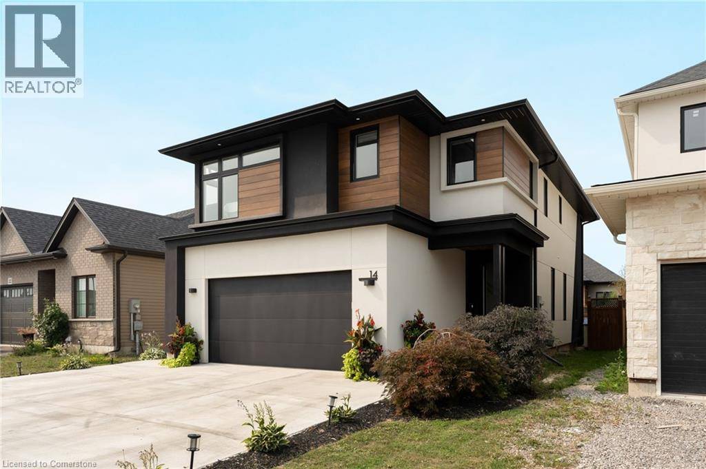 Welland, ON L3C0G1,14 WILLOWBROOK Drive