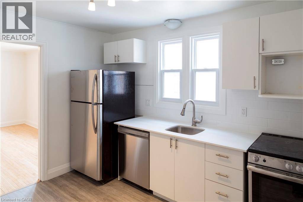 Kitchener, ON N2G2K2,86 UNION Boulevard