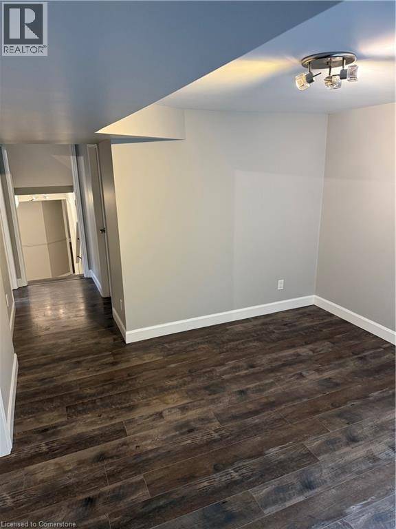 Kitchener, ON N2P1V9,127 CARLYLE DR #Lower