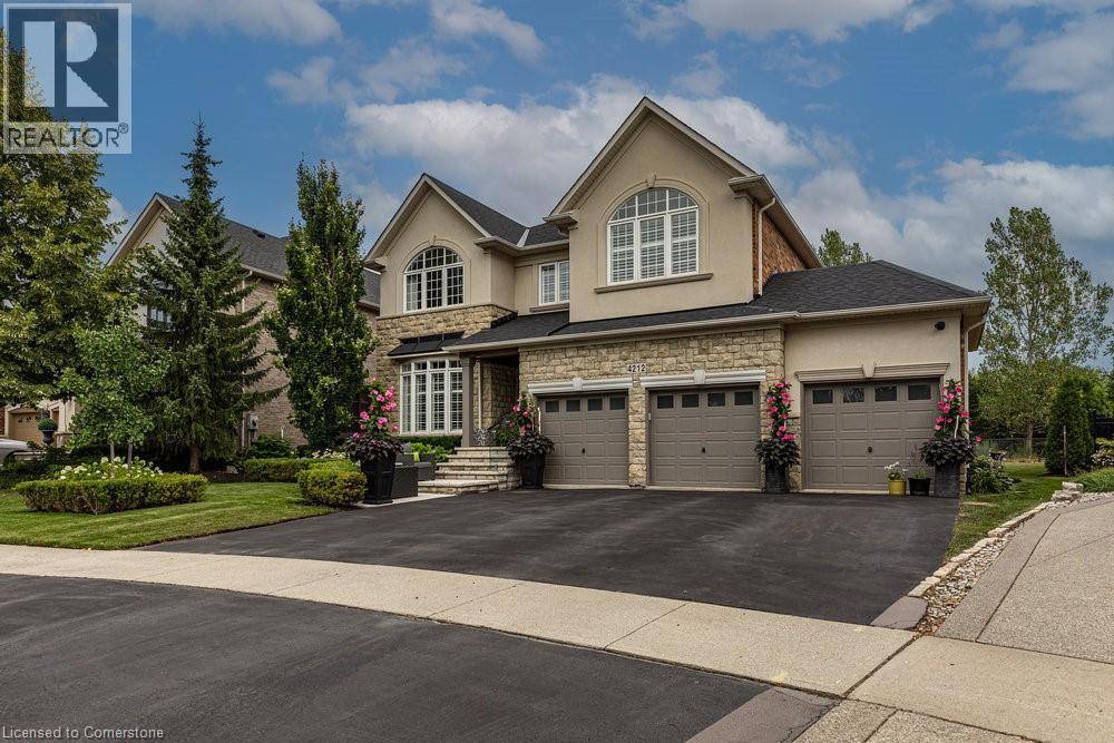 Burlington, ON L7M5C1,4212 KANE Crescent