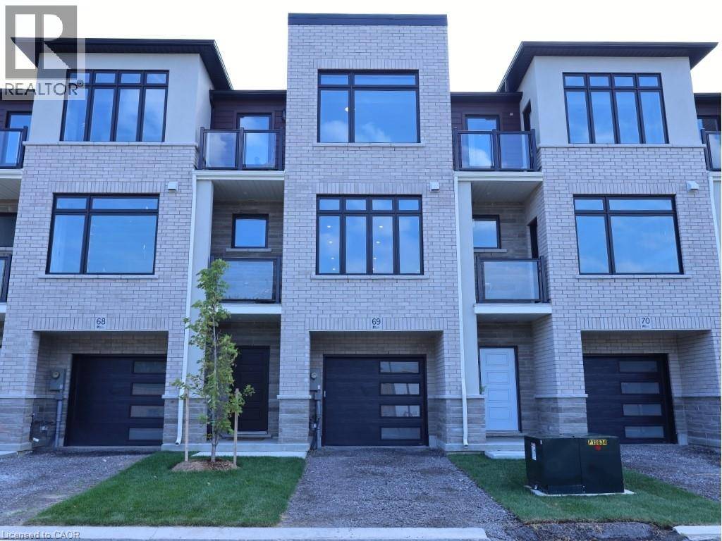 St. Catharines, ON L2M4T3,292 VINE ST #69