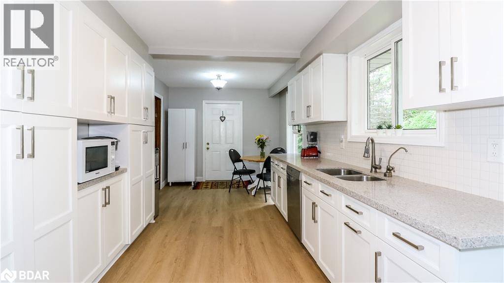 Gilford, ON L0L1R0,2717 LINE 13 Line