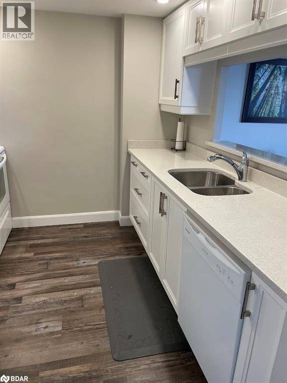 Barrie, ON L4N3A5,65 ELLEN ST #111