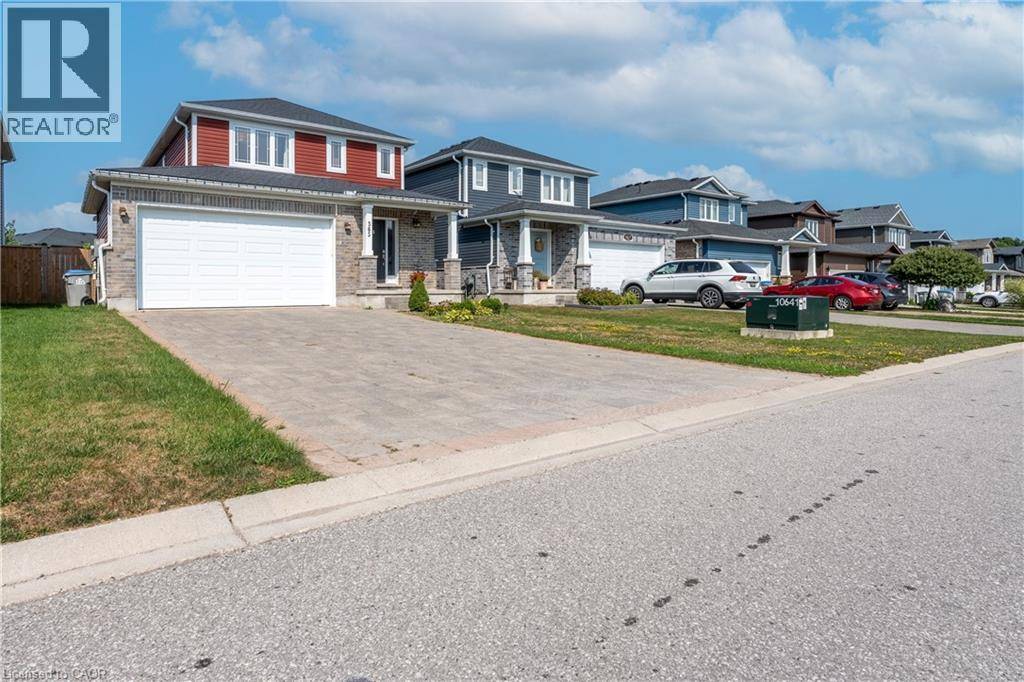 Lucan, ON N0M2J0,365 BEECH Street