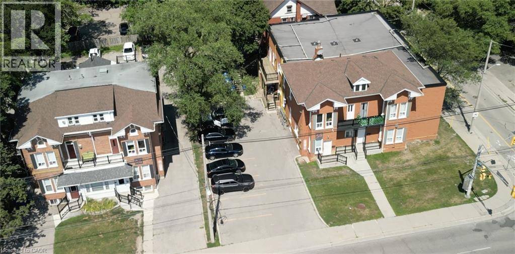 Kitchener, ON N2H5A1,46 COLLEGE Street