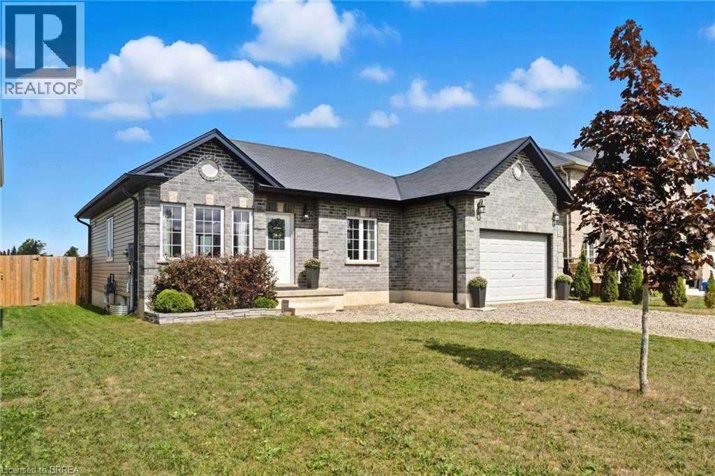 Norwich, ON N0J1P0,18 DENNIS Drive