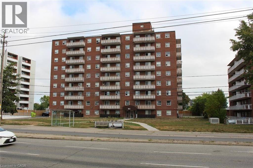 Hamilton, ON L8G1B4,851 QUEENSTON RD #204