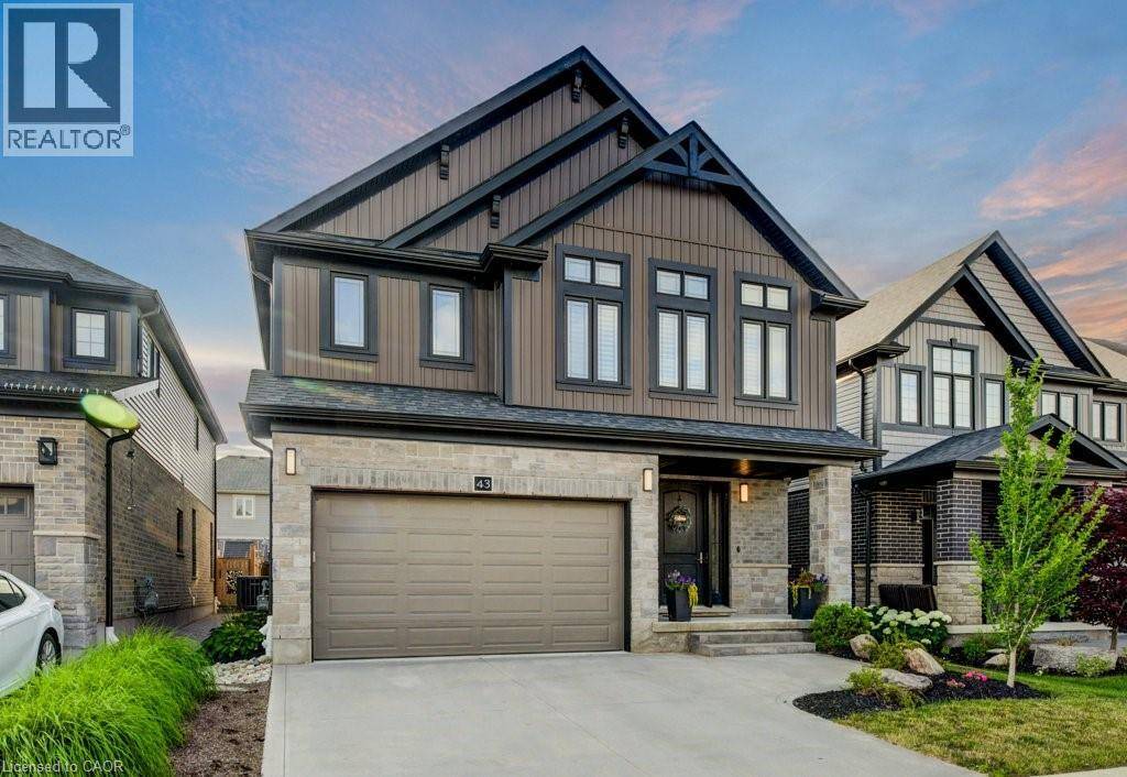 Kitchener, ON N2K0C7,43 GREYHAWK Street