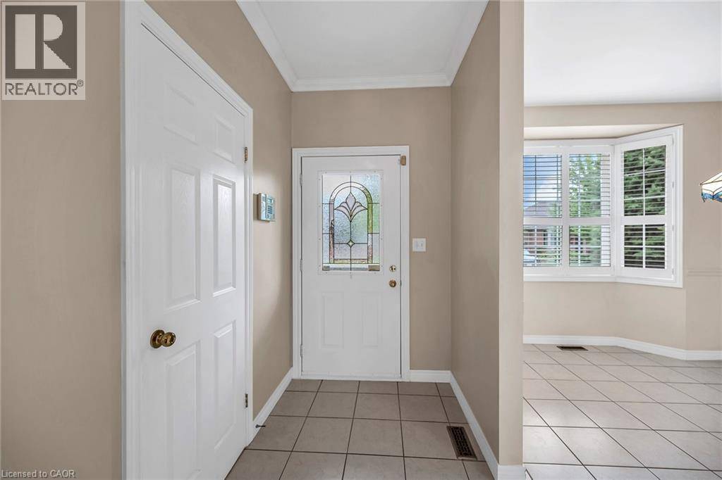 Mount Hope, ON L0R1W0,46 NORTHERNBREEZE Street