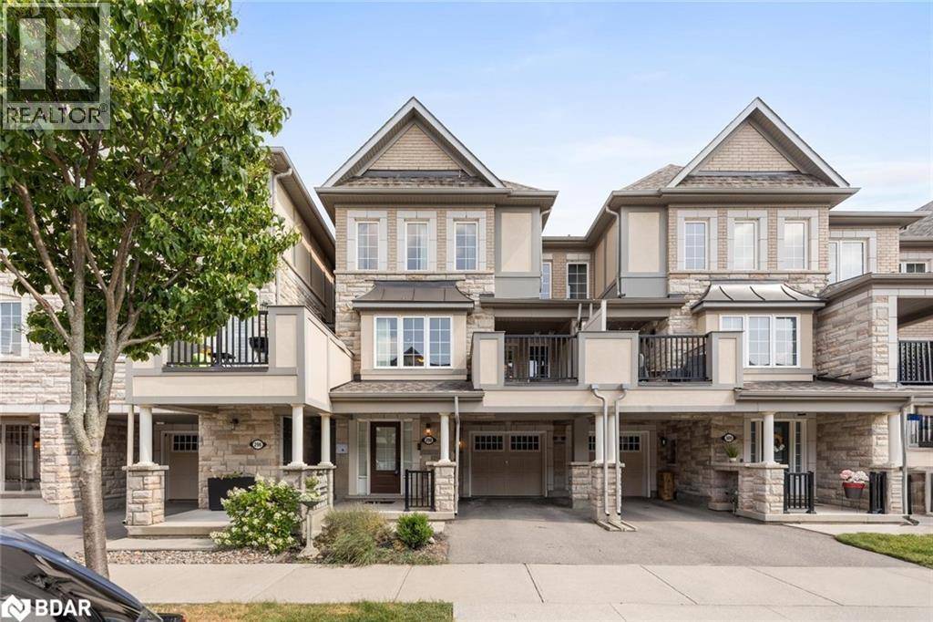 Oakville, ON L6M0V6,298 JEMIMA Drive