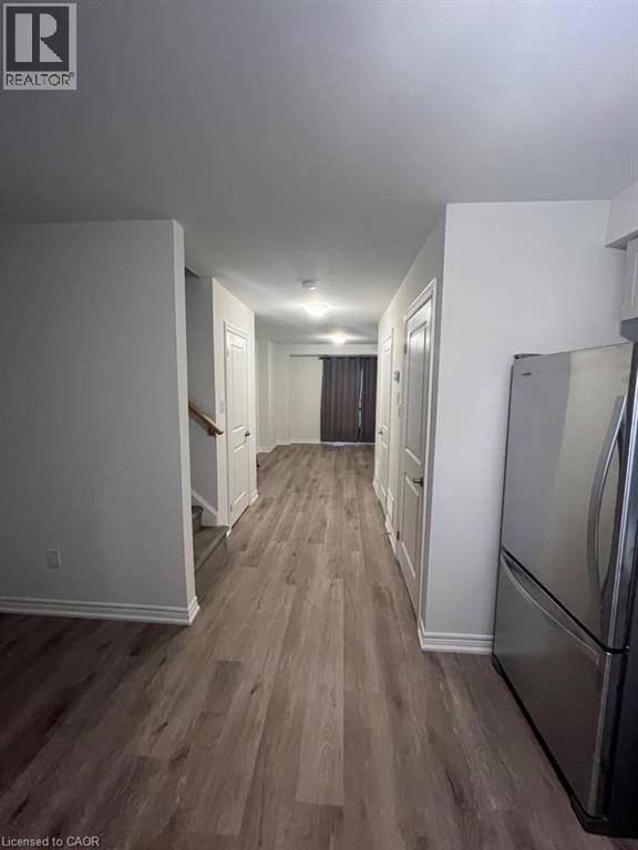 Hamilton, ON L8H0G9,12 RADISON Lane