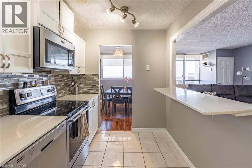 Waterloo, ON N2J4L6,375 KING ST North #2002