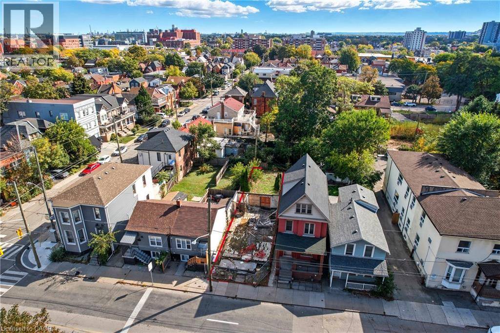 Hamilton, ON L8L4P2,186 JOHN Street N