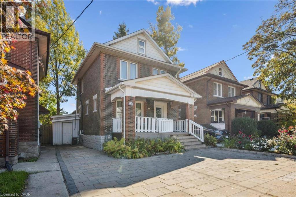 Kitchener, ON N2H5L3,405 WELLINGTON Street N