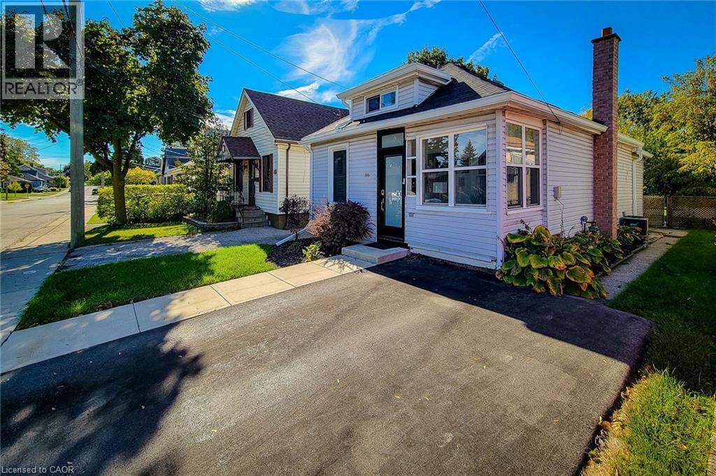 Hamilton, ON L9A4N8,86 EAST 18TH Street