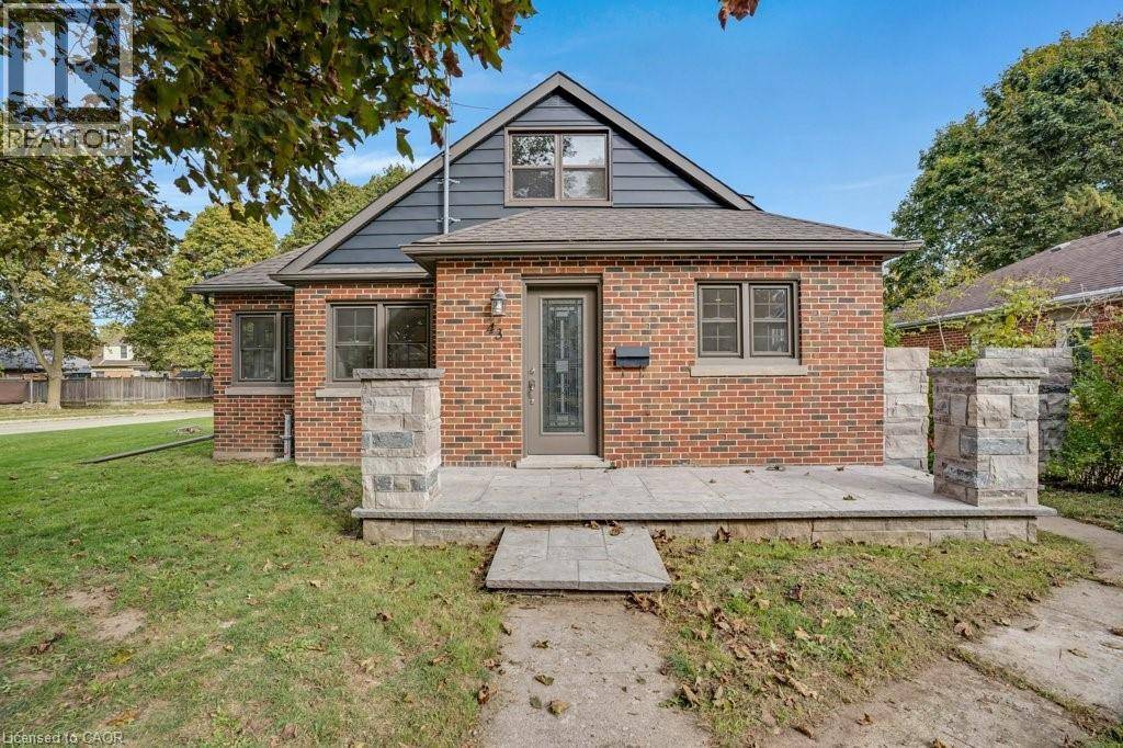 Cambridge, ON N1R4T4,43 DUDHOPE Avenue