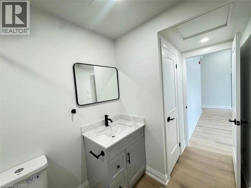 Welland, ON L3B5C2,53 ONTARIO RD #2