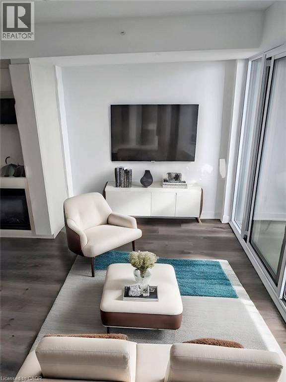 Burlington, ON L7R0G9,370 MARTHA ST #806