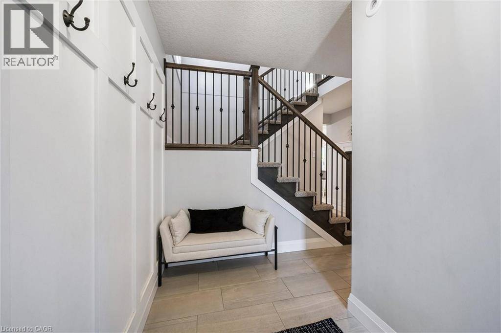 Elora, ON N0B1S0,44 HALLS Drive