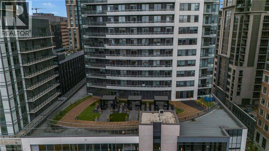 Hamilton, ON L8P0C4,20 GEORGE ST #2609