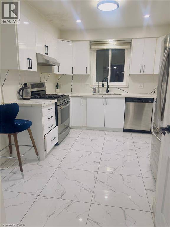 Hamilton, ON L9C2G4,37 JUANITA Drive