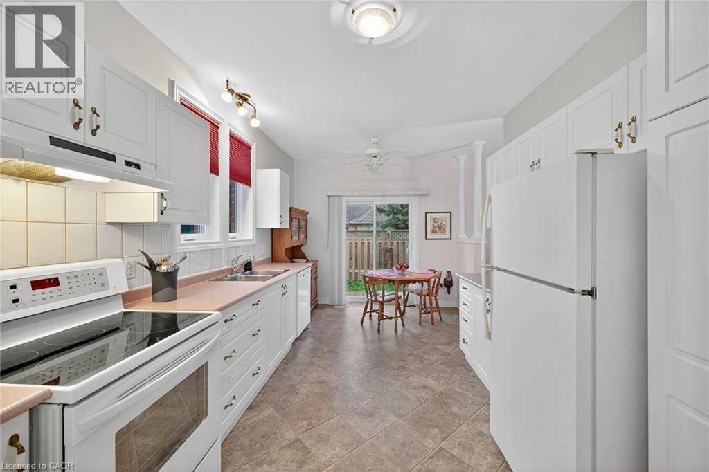 Mount Hope, ON L0R1W0,55 RIVEROAKS Drive