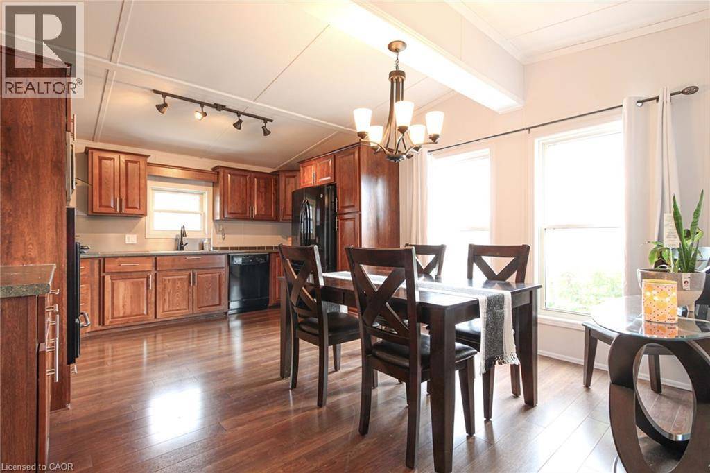 Burlington, ON L7P0C5,4449 MILBUROUGH Line